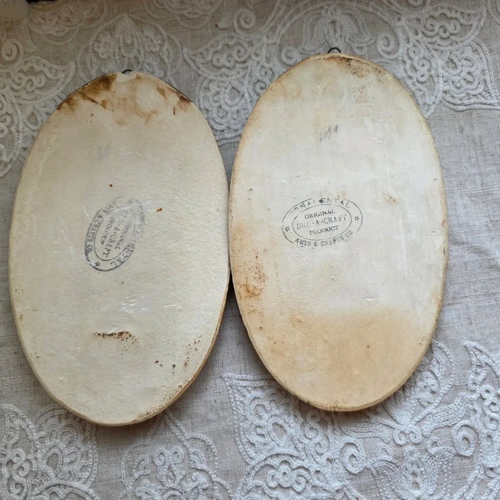 Deer Decor Wall Plaques Set of 2 Brown Tomahawk Wis Rustic Cabin, Chalkware